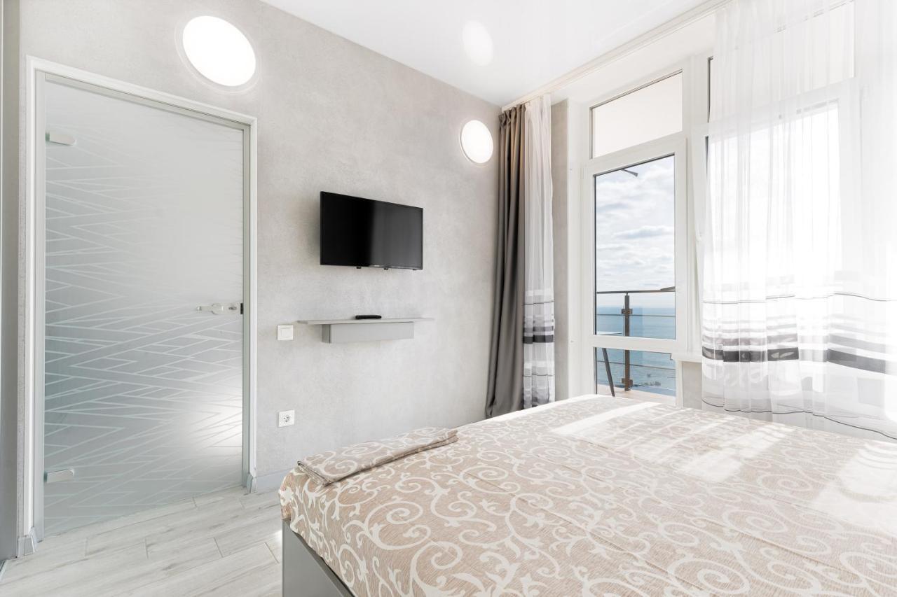 Pearl 44 Apartment With Terrace Oděsa Exteriér fotografie